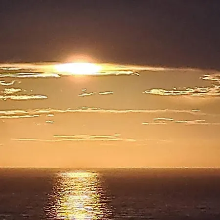 Sunset House Porto De Barcas - 3 & Terrace לוריניה