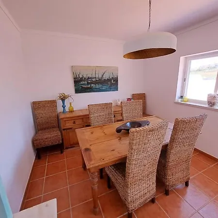 בית נופש Sunset House Porto De Barcas - 3 & Terrace