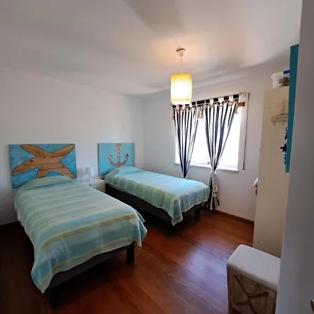 Sunset House Porto De Barcas - 3 & Terrace בית נופש