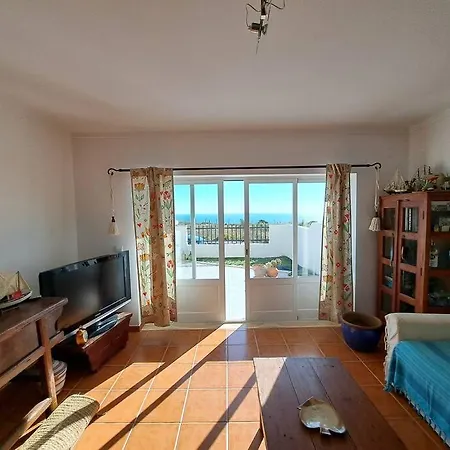 בית נופש Sunset House Porto De Barcas - 3 & Terrace לוריניה